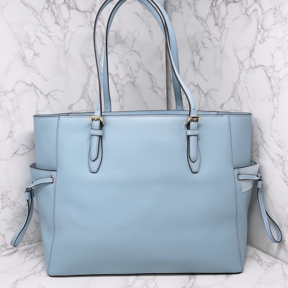 Michael Kors Gilly Large Drawstring Tote - Picture 3 of 6